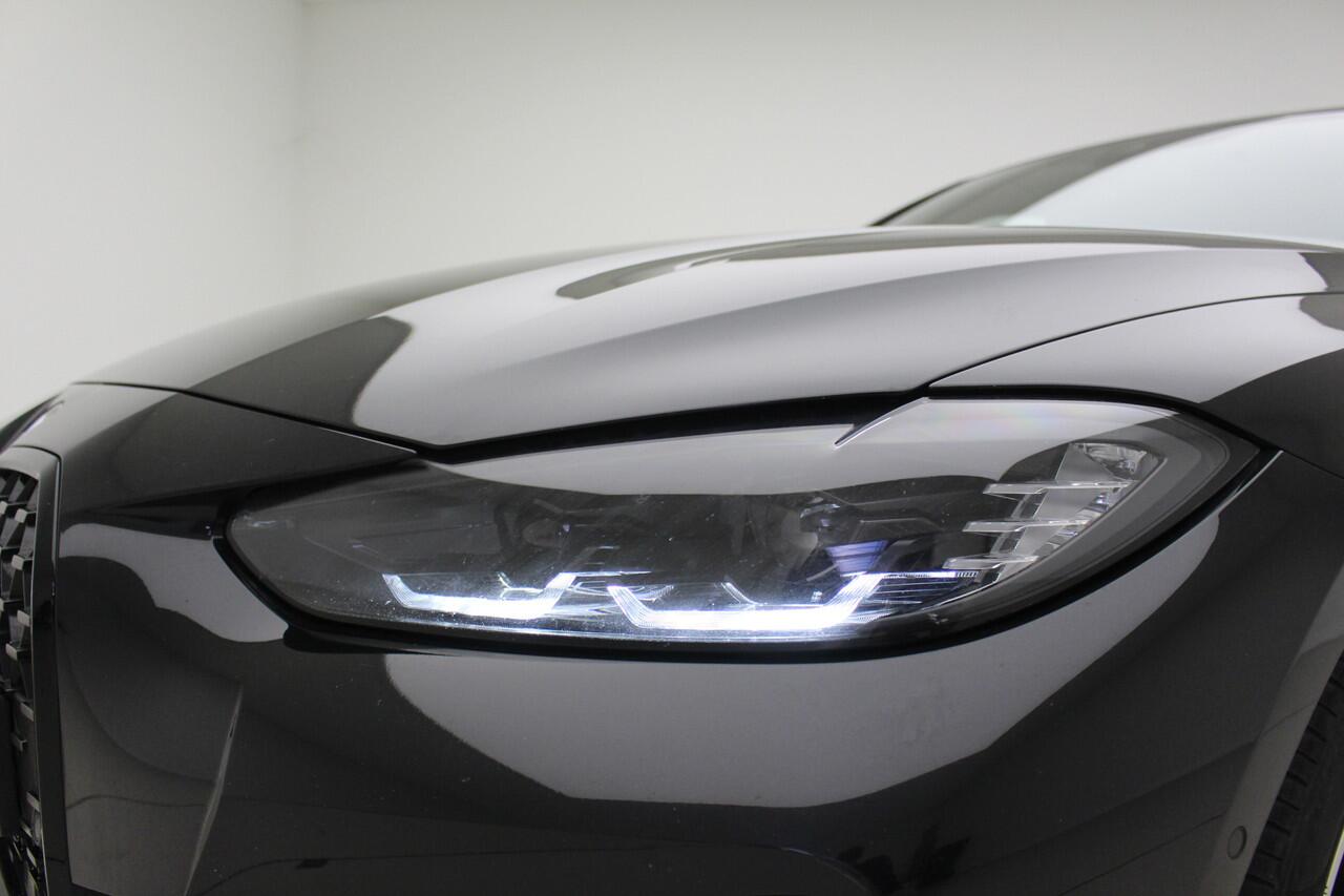 BMW 4-SERIE Gran Coupé 420i M-Sport | Harman Kardon | Schuifdak | Head Up