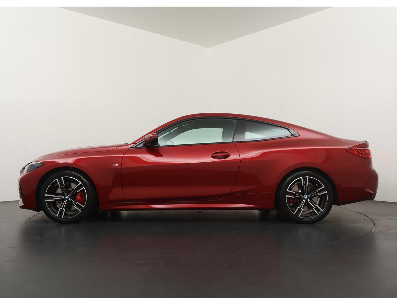 BMW 4-SERIE Coupé 430i xDrive Glazen Schuif-/kanteldak | Leder | HiFi | Stoelverwarming | Camera | Parkeersensoren V+A |