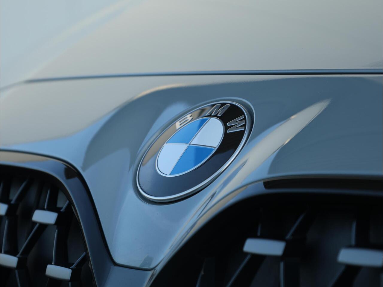 BMW 4-SERIE Cabrio 420i High Executive M Sportpakket/ Verwarmd Stuurwiel/ Comfort Access/ Achteruitrijcamera/ Stoelverwarming/ Active Cruise Control/ HiFi