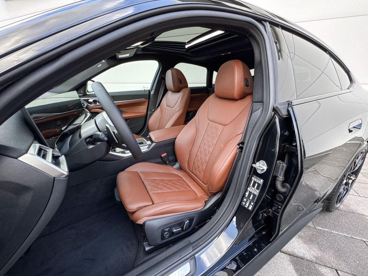 BMW 4-SERIE Gran Coupé M440i xDrive | Innovation Pack | Comfort Pack | Active Cruise Control