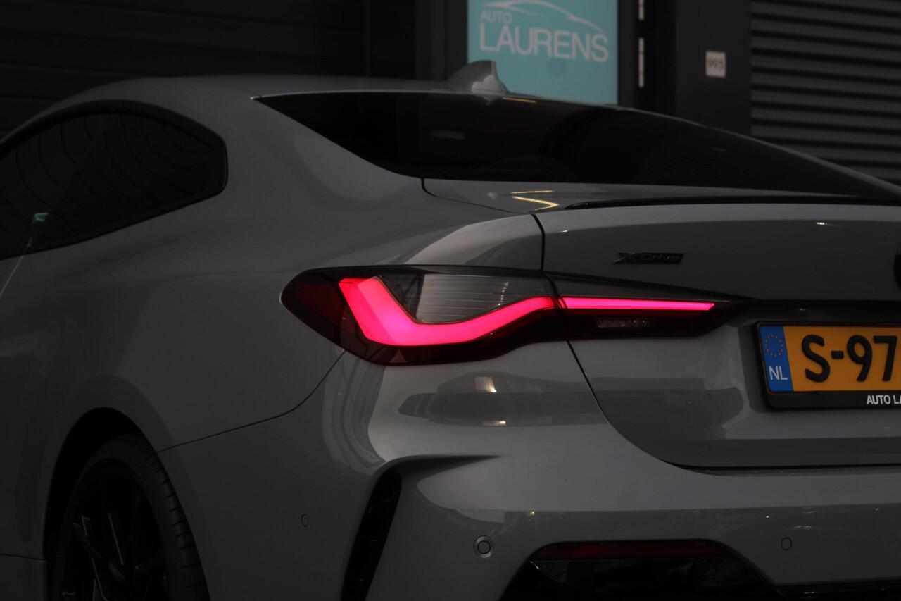 BMW 4-SERIE Coupé M440i xDrive M-Sport Pro High Executive | Harman Kardon | 20 Inch | Keyless | Elektrisch verstelbare stoelen