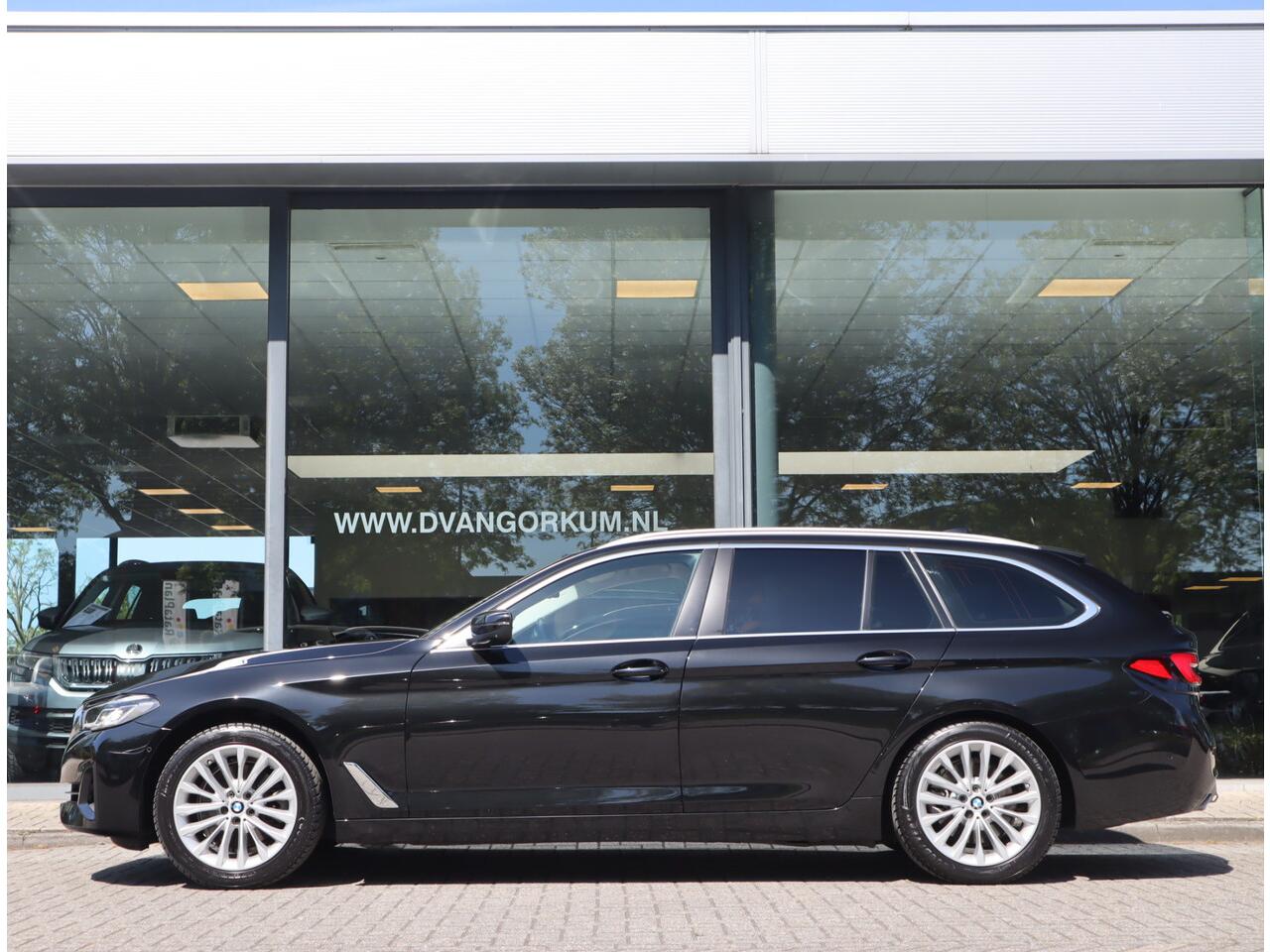 BMW 5-SERIE Touring 520i High Executive Edition