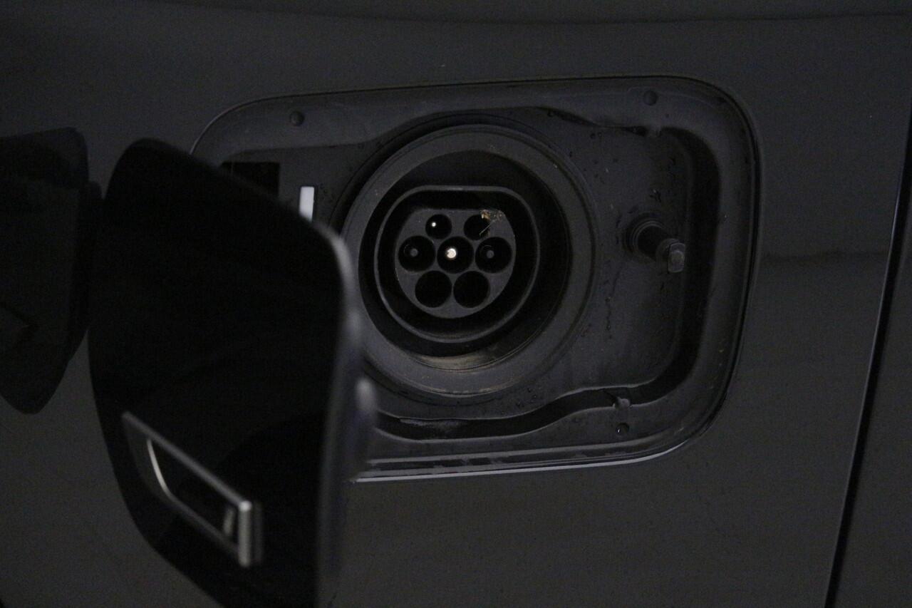 BMW 5-SERIE 530e xDrive M-Sport | Camera | Hifi | Driving Assistant Professional