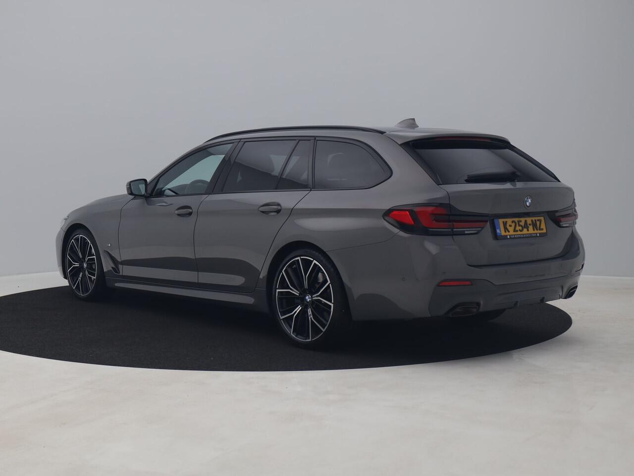 BMW 5-SERIE Touring 540i xDrive High Executive Edition | PANO | 360° | ADAPTIVE | HUD | LASER | H&K | MEMORY | STOELVENT. | STOEL- EN STUURVERW. | TREKHAAK