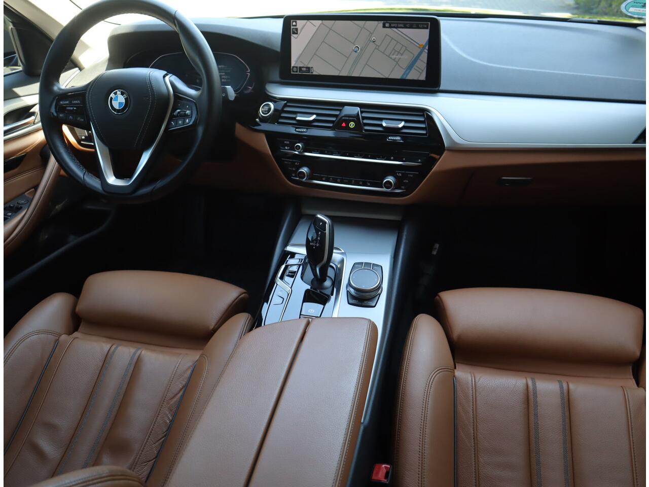 BMW 5-SERIE Touring 520i High Executive Edition