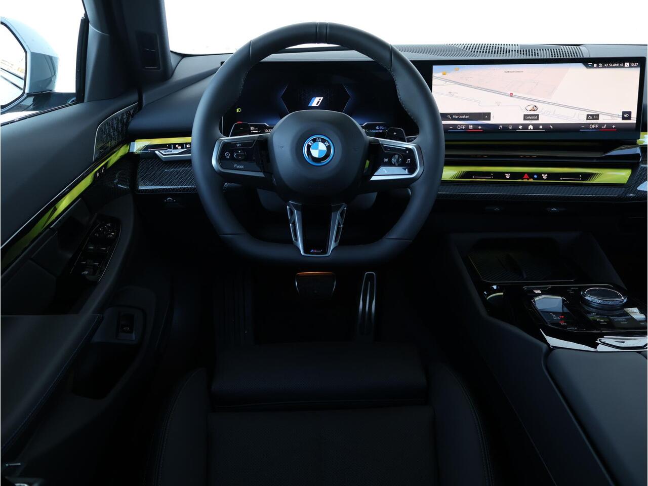 BMW 5-SERIE 530e M Sport Edition M Sportpakket Pro/ Comfort Access/ Elektrische Trekhaak/ panoramadak/ Driving Assistant Professional/ Bowers & Wilkins/ Stuurwiel Verwarming