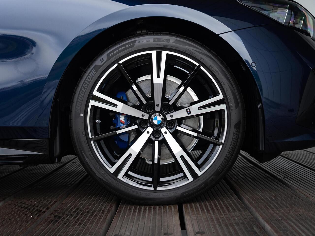 BMW 5-SERIE Touring 520i | M Sport Package | M Sport Package Pro | Travel Package