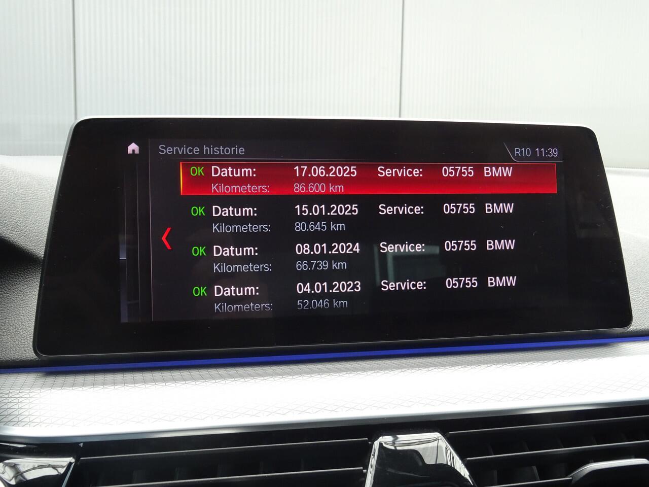 BMW 5-SERIE 520i High Executive * LEER * M-PAKKET * DEALER ONDERH. !!