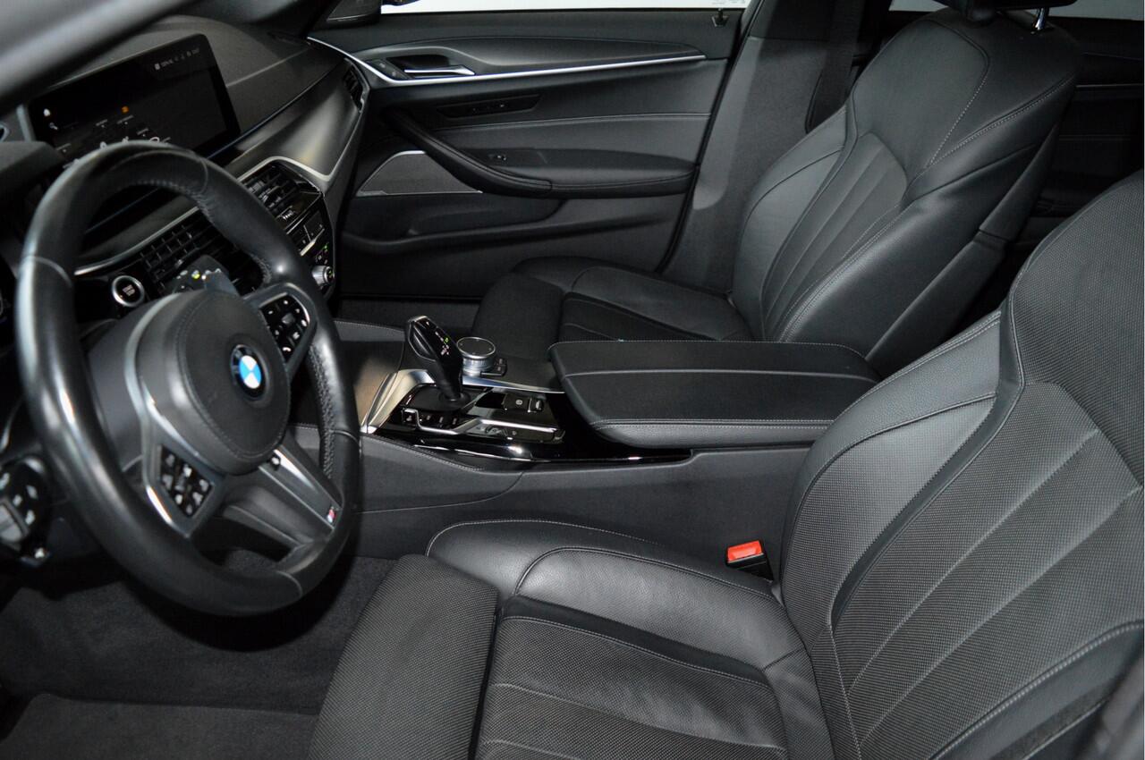 BMW 5-SERIE Touring 530e Hybride M-Sportedition | Comf.St | Vol !