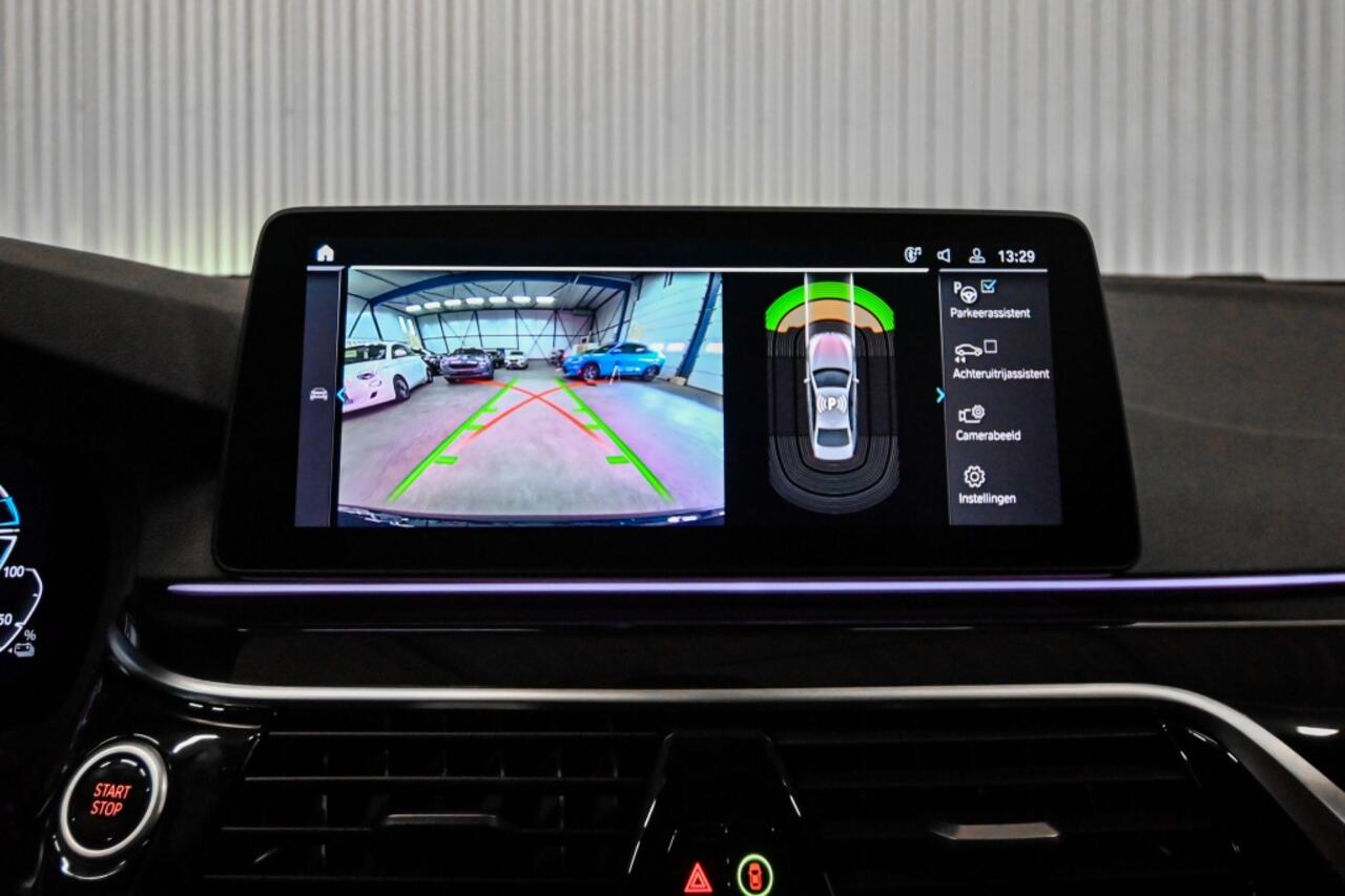 BMW 5-SERIE 530e xDrive M-Sport | HK | ACC | Laser | PHEV