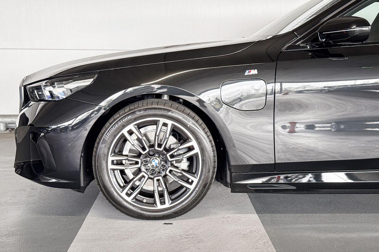 BMW 5-SERIE Touring 530e