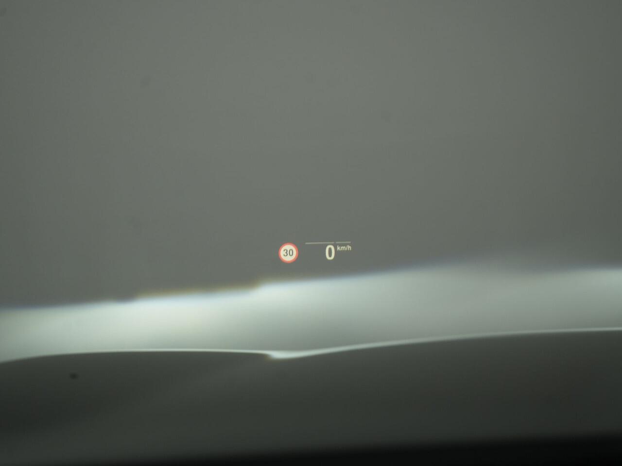 BMW 5-SERIE Touring 530e High Executive Plug In Hybrid 292pk Dealer O.H PHEV | Trekhaak Af Fabriek | Head Up | Lederen Sportstoelen Memory & Verwarmd | Apple Carplay | Stuur Verwarmd | Sfeerverlichting | Cruise Control | Camera | Navigatie | Blis | DAB |