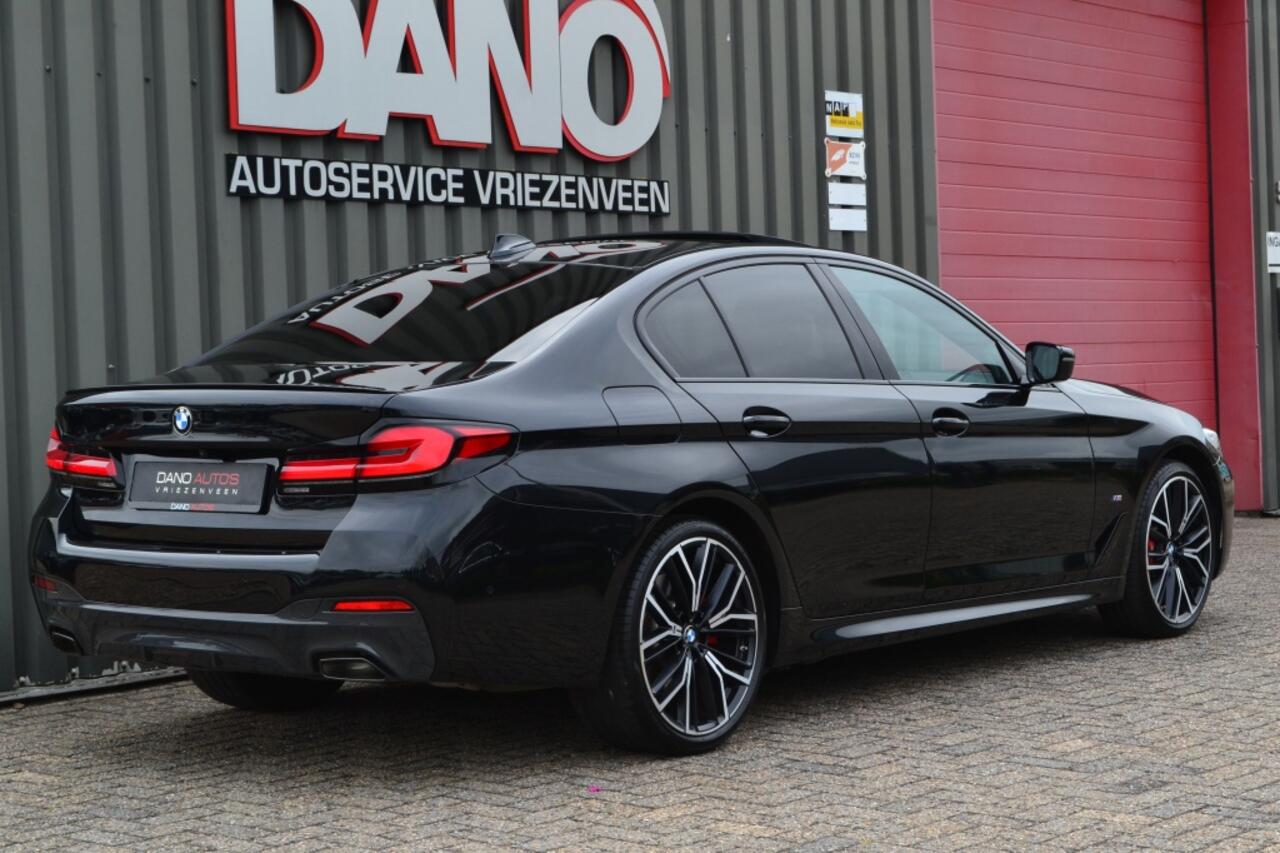 BMW 5-SERIE 530e High Exe M-Sport Laser/HUD/20''/ACC/Camera