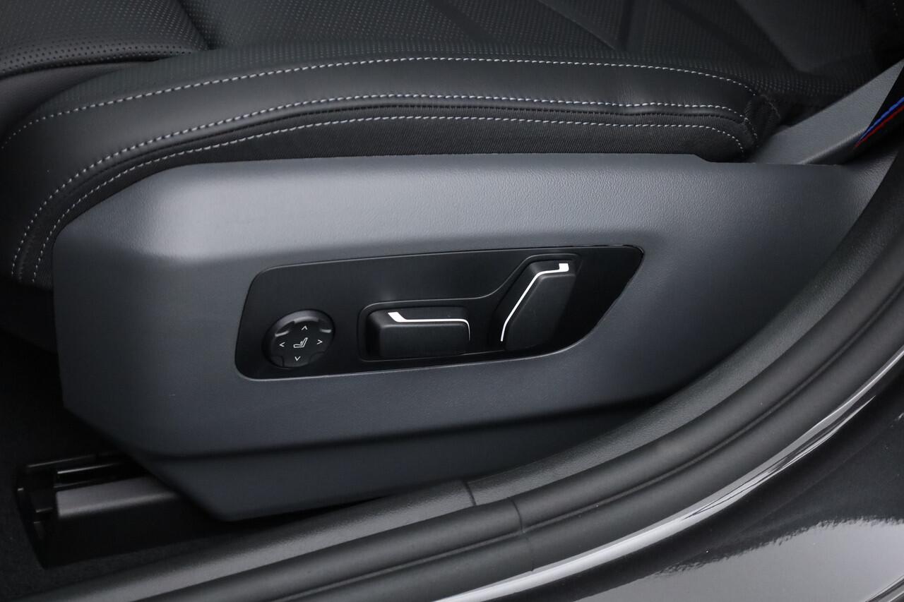 BMW 5-SERIE 530e xDrive M Sport | Pano | HUD | Harman Kardon | 360cam | Stoelventi. | Memory seats