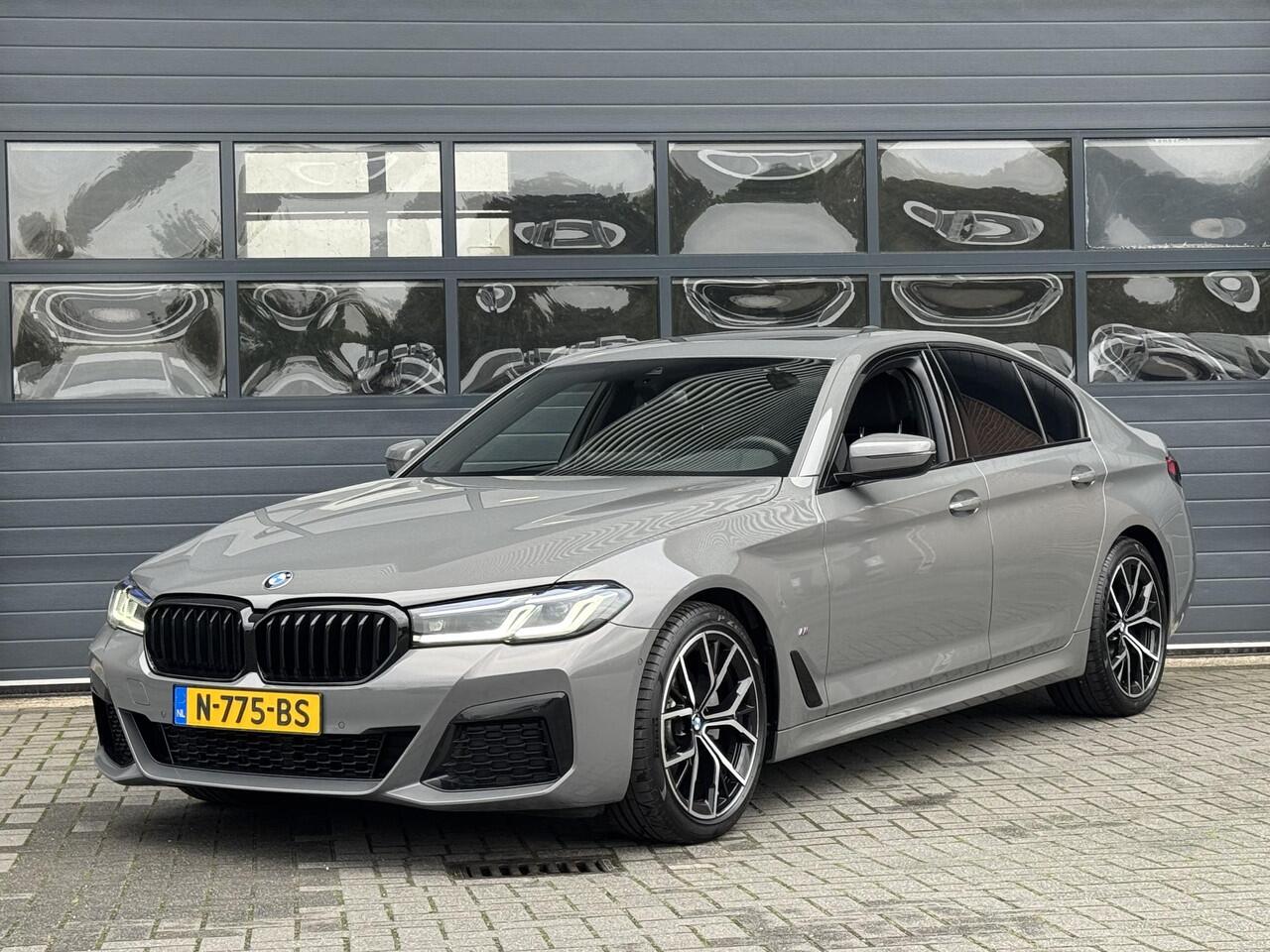 BMW 5-SERIE 520I BUSINESS EDITION PLUS I M-SPORT I TREKHAAK I SCHUIFDAK I ORIG. NEDERLANDS
