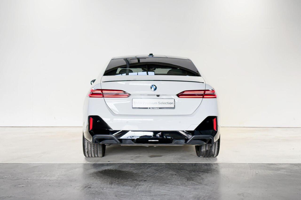 BMW 5-SERIE Sedan 550e xDrive Innovation Pack M Sportpakket Pro Aut.
