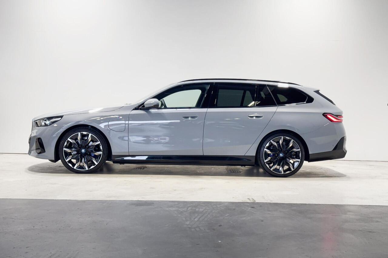 BMW 5-SERIE Touring 530e xDrive M Sportpakket | Selections Aut.