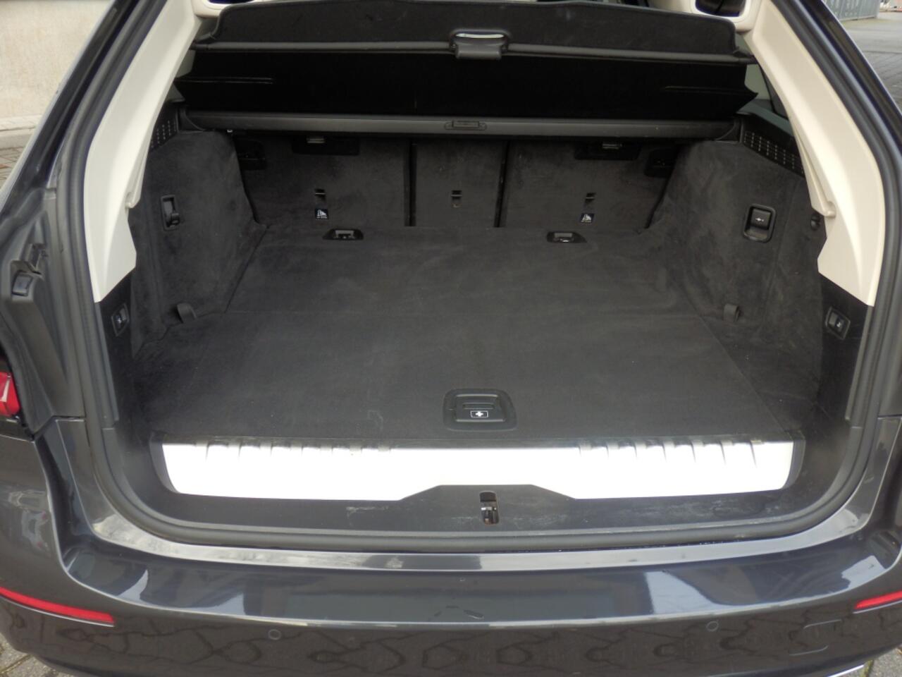 BMW 5-SERIE Touring 520e Business Edition Plus I Hybride I Electr. verst. lederen sp