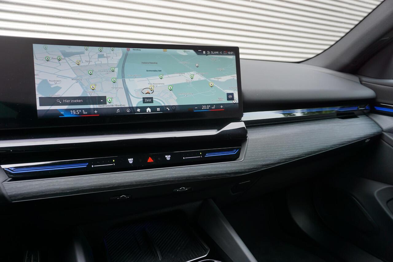 BMW 5-SERIE Touring 530e | M Sportpakket | Trekhaak | Driving Assistant Plus