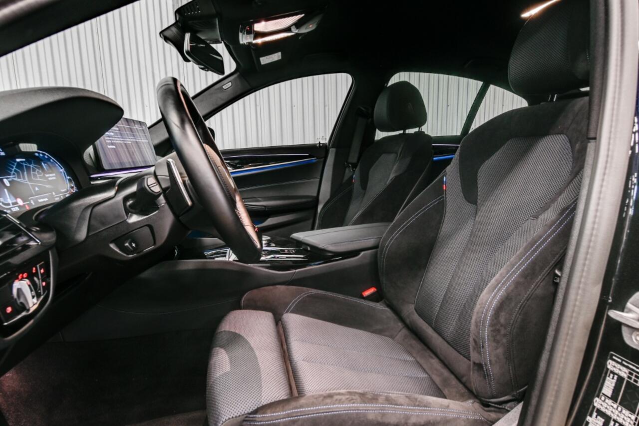 BMW 5-SERIE 530e xDrive M-Sport | HK | ACC | Laser | PHEV