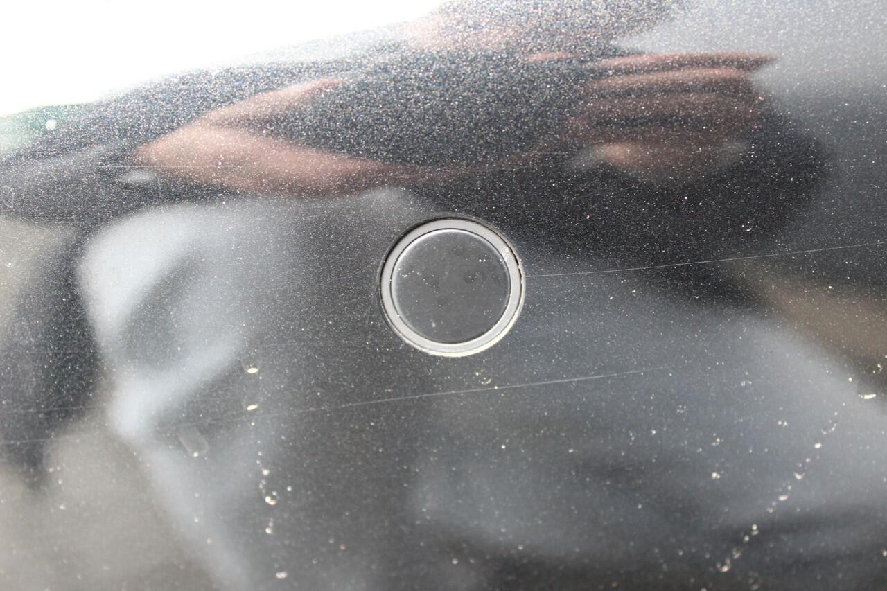 BMW 5-SERIE 545e xDrive Business Edition Plus | Incl. 12 maanden garantie | Harman/Kardon | Dodehoek detectie | F1 Flippers | Cruise control | Apple carplay/Android auto | Stoelverwarming | Lichtmetalen velgen 20"