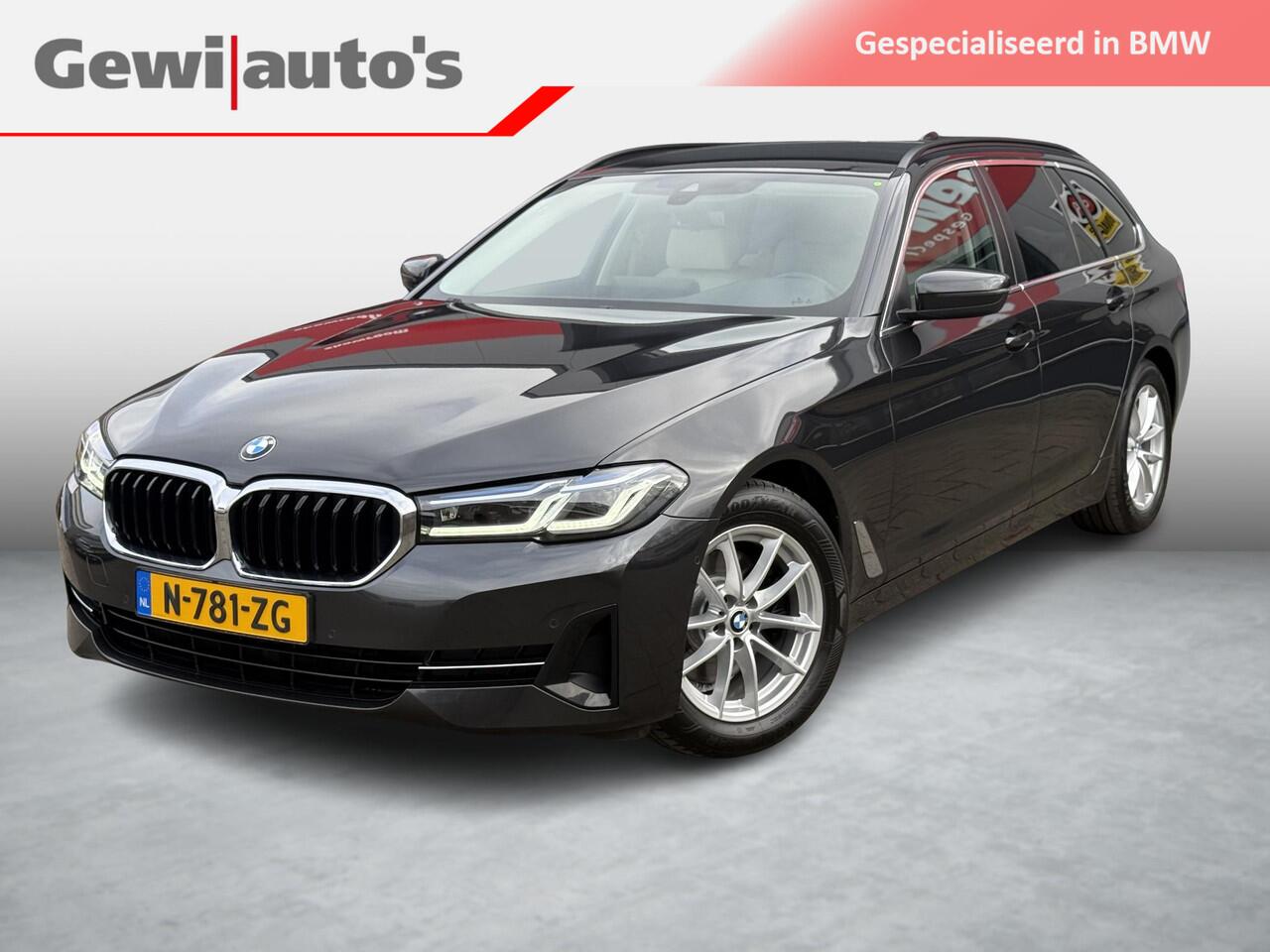 BMW 5-SERIE Touring 520i Comfortzetels/Laser/Org. NL