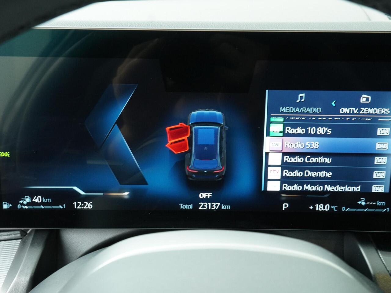 BMW 5-SERIE Touring 530e M Sportpakket | Panoramadak | Trekhaak | Driving Assistant Plus | Harman Kardon |