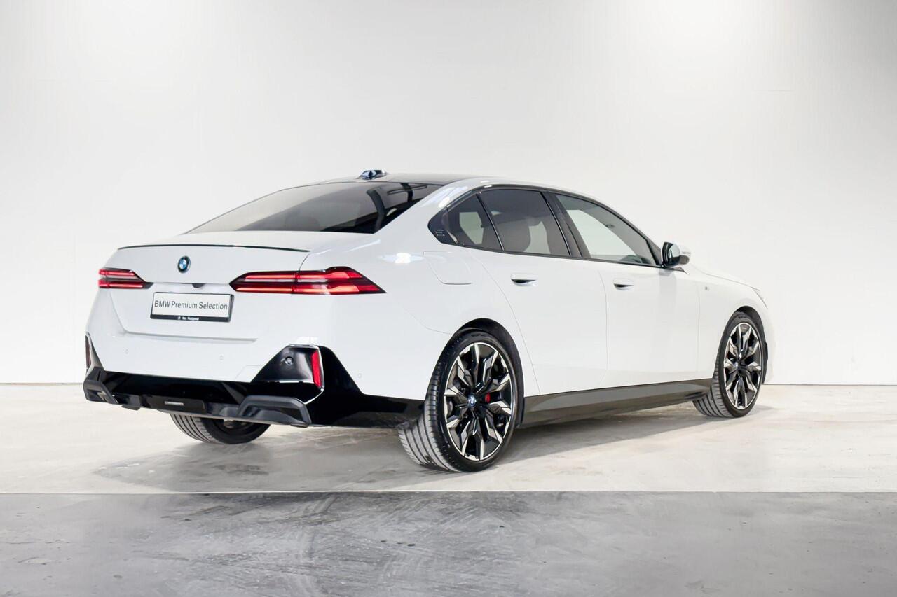BMW 5-SERIE Sedan 550e xDrive Innovation Pack M Sportpakket Pro Aut.
