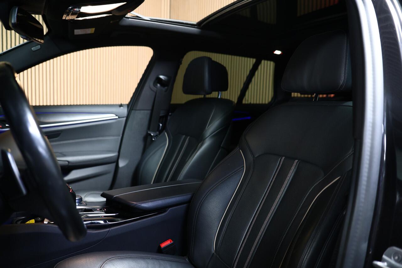 BMW 5-SERIE Touring 530i xDrive M-Sport PANO HUD ACC CAM AMBIENT TRKH '21