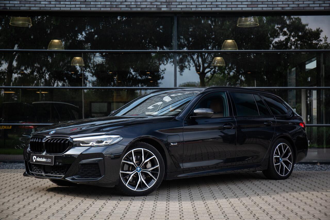 BMW 5-SERIE Touring 530e M-Sport , Shadowline, Adaptive Cruise, Trekhaak, Eerste eigenaar