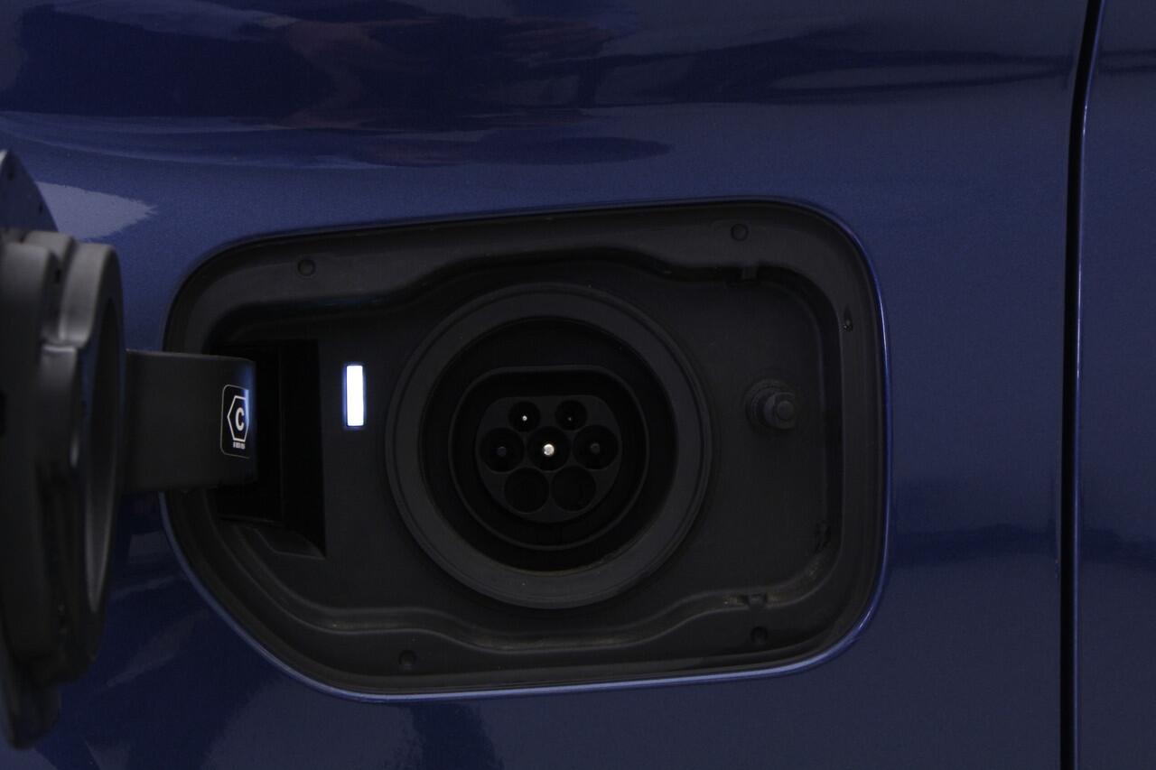 BMW 5-SERIE Touring 530e xDrive M-Sport | Driving Assistant Professional | 2023 | Head-Up | Laser | PPF folie