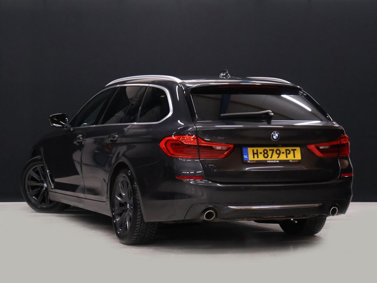 BMW 5-SERIE Touring 520i M Sport [CAMERA, APPLE CARPLAY, MEMORY SEATS, M STUURWIEL,TREKHAAK WEGKLAPBAAR, ANDROID AUTO, VOL LEDER, NIEUWSTAAT]