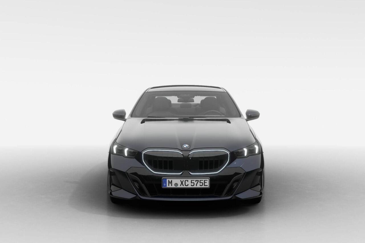 BMW 5-SERIE Sedan 530e M Sport Edition | M Sport Pro | Innovation Pack | Travel Pack | Comfort Pack