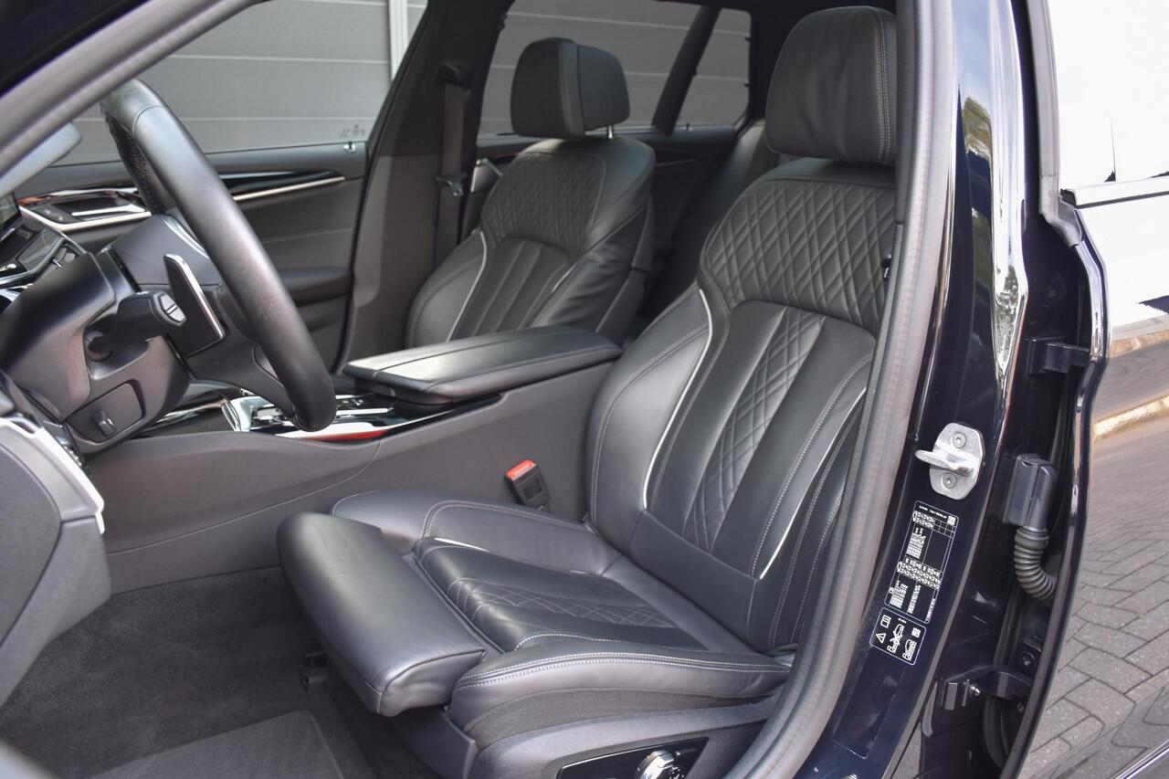 BMW 5-SERIE Touring 540i xDrive M Sport | Panoramadak | ACC | Laser