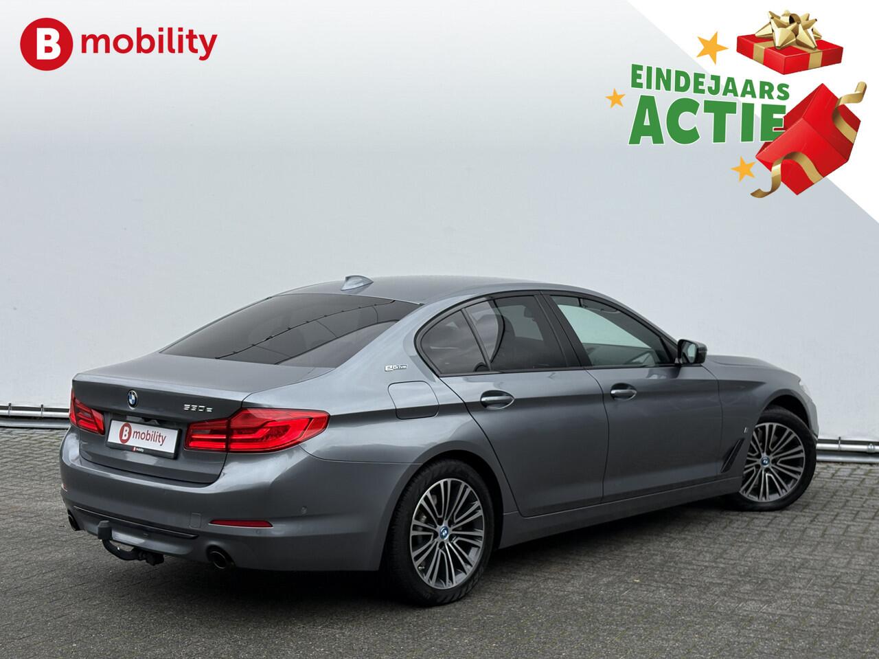 BMW 5-SERIE 530e iPerformance High Executive Trekhaak Achteruitrijcamera | Head-Up Display | Driving Assistant | Leer