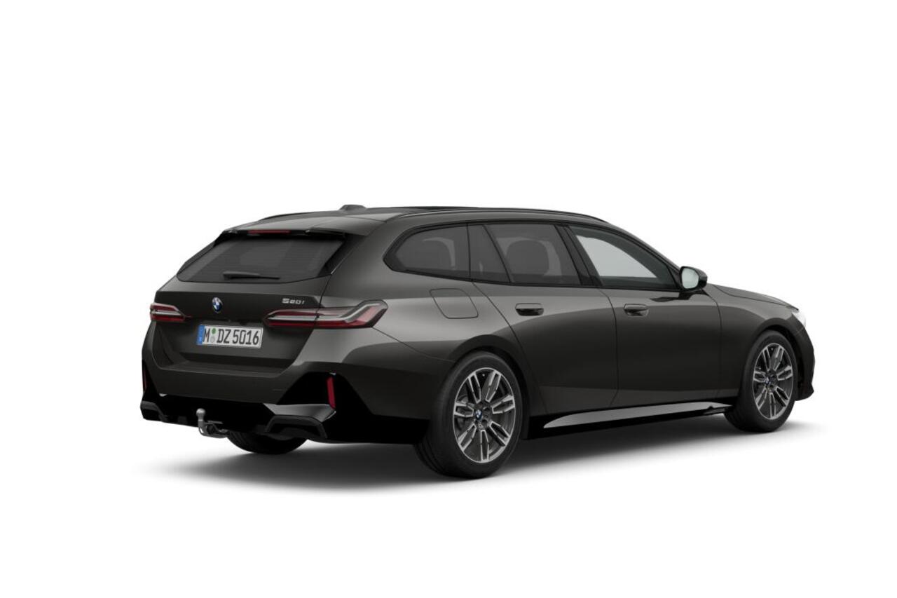 BMW 5-SERIE Touring 520i | M Sport | Comfort Pack | Trekhaak