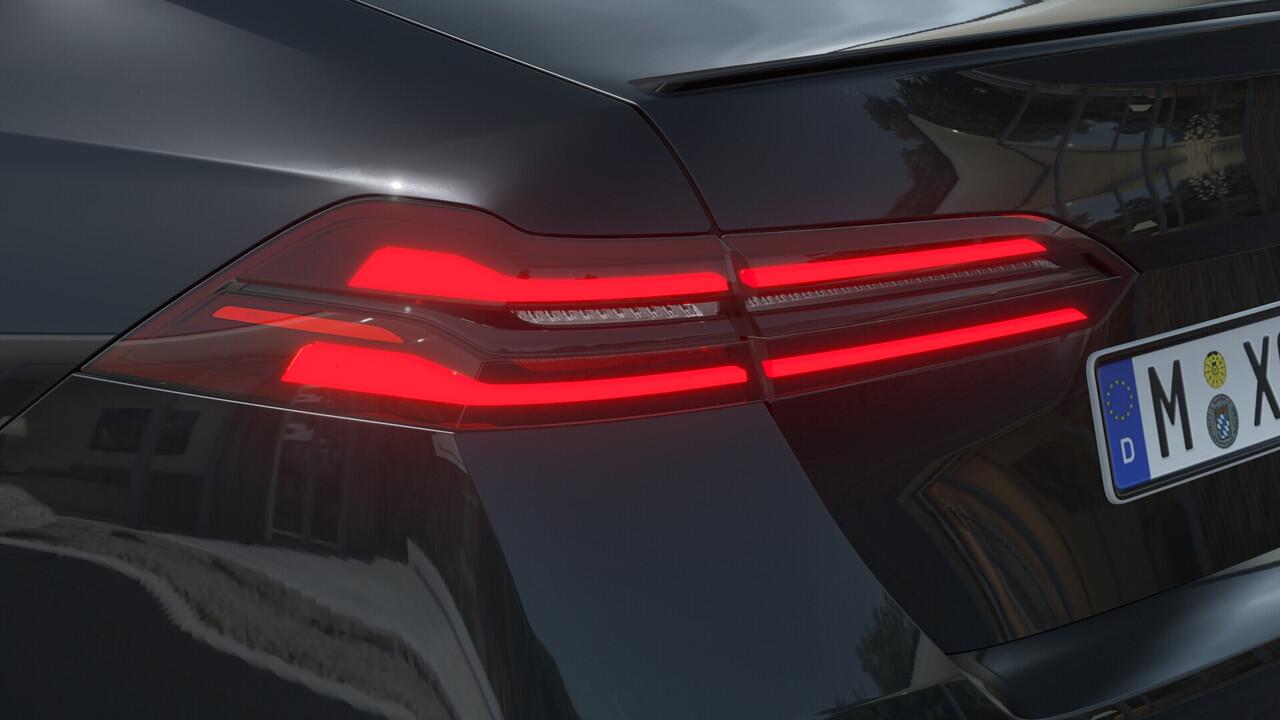 BMW 5-SERIE 530e M Sport Automaat / Panoramadak / Stoelventilatie / Bowers & Wilkins / Comfort Access / M Sportonderstel / Parking Assistant Plus / Adaptieve LED