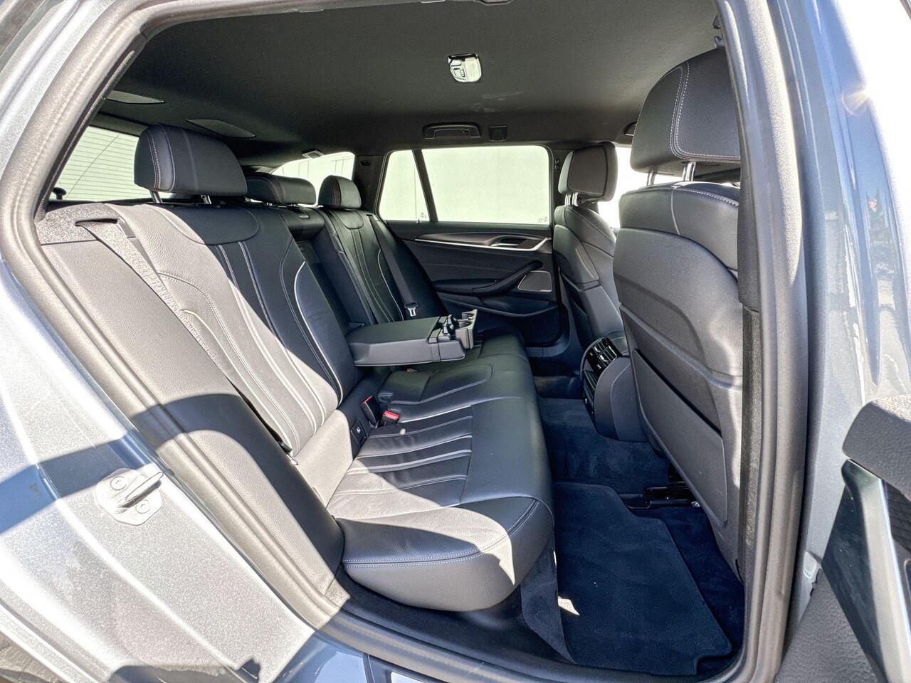 BMW 5-SERIE Touring 530e | M Sport | Harman Kardon | Selections