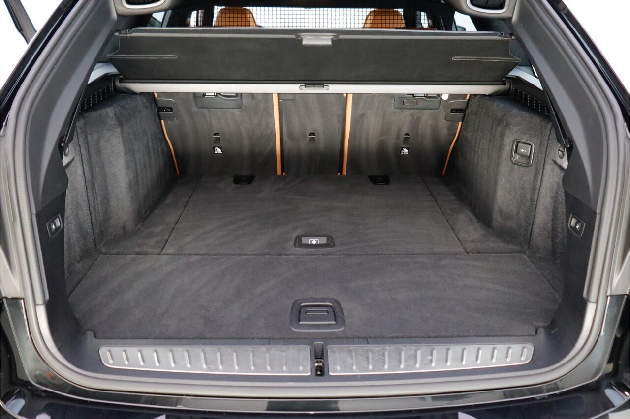 BMW 5-SERIE Touring 520iA High Executive Edition FULL LED | DIGIDASH | MEMORY | LEDER DAKOTA | NAVI | STOELVERW | ELEK KLEP | LMV 18''