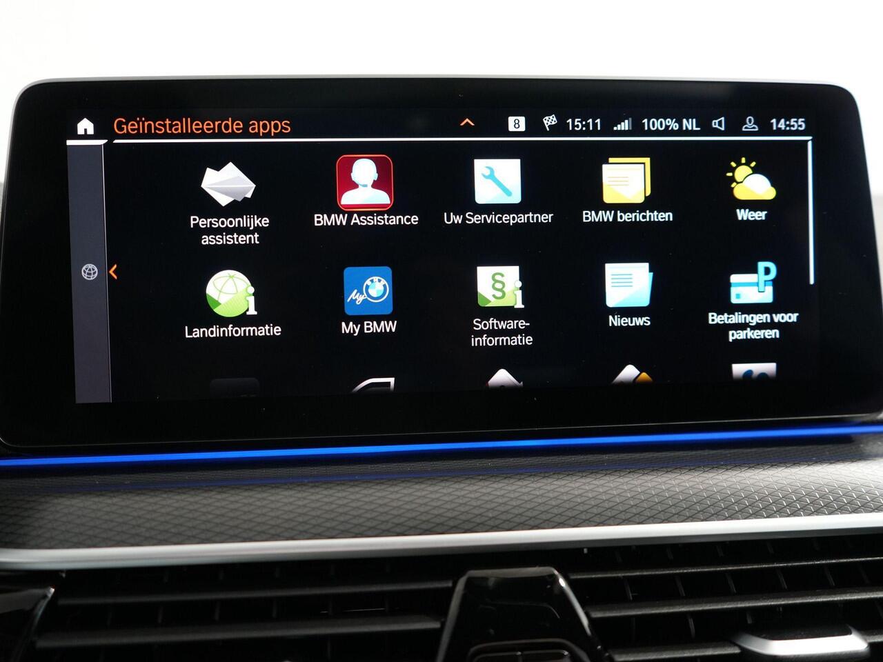 BMW 5-SERIE Touring 530i xDrive High Executive M-Sport | 4wielsturing | HUD | Pano | M remmen | 20 inch |