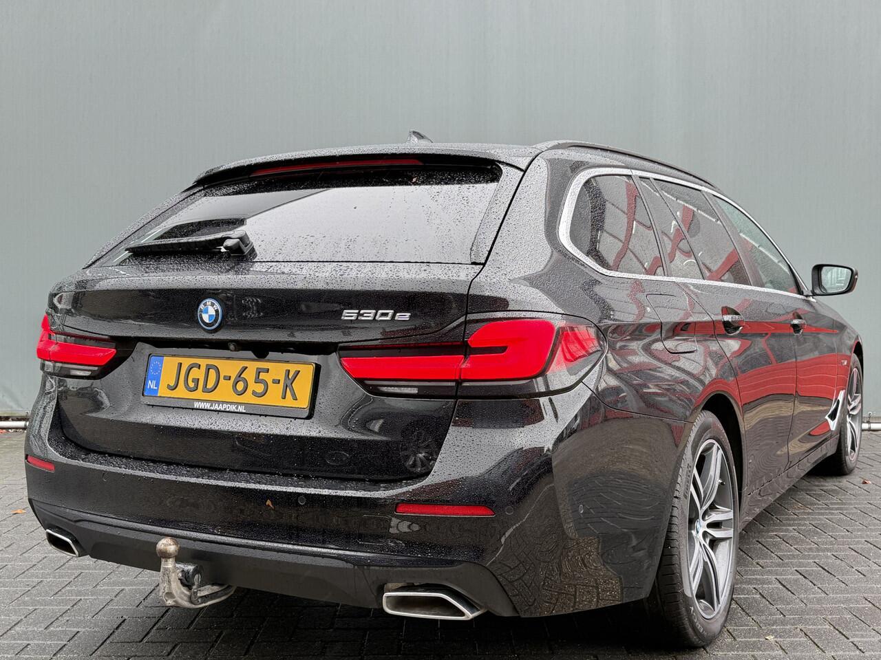 BMW 5-SERIE Touring BWJ 2022 530e 259PK High Executive AUTOMAAT | TREKHAAK WEGKL. | STOEL + STUUR VERW. | FULL LED | CARPLAY & ANDROID | CAMERA | NAVI | CLIMA | CRUISE | LMV | PDC
