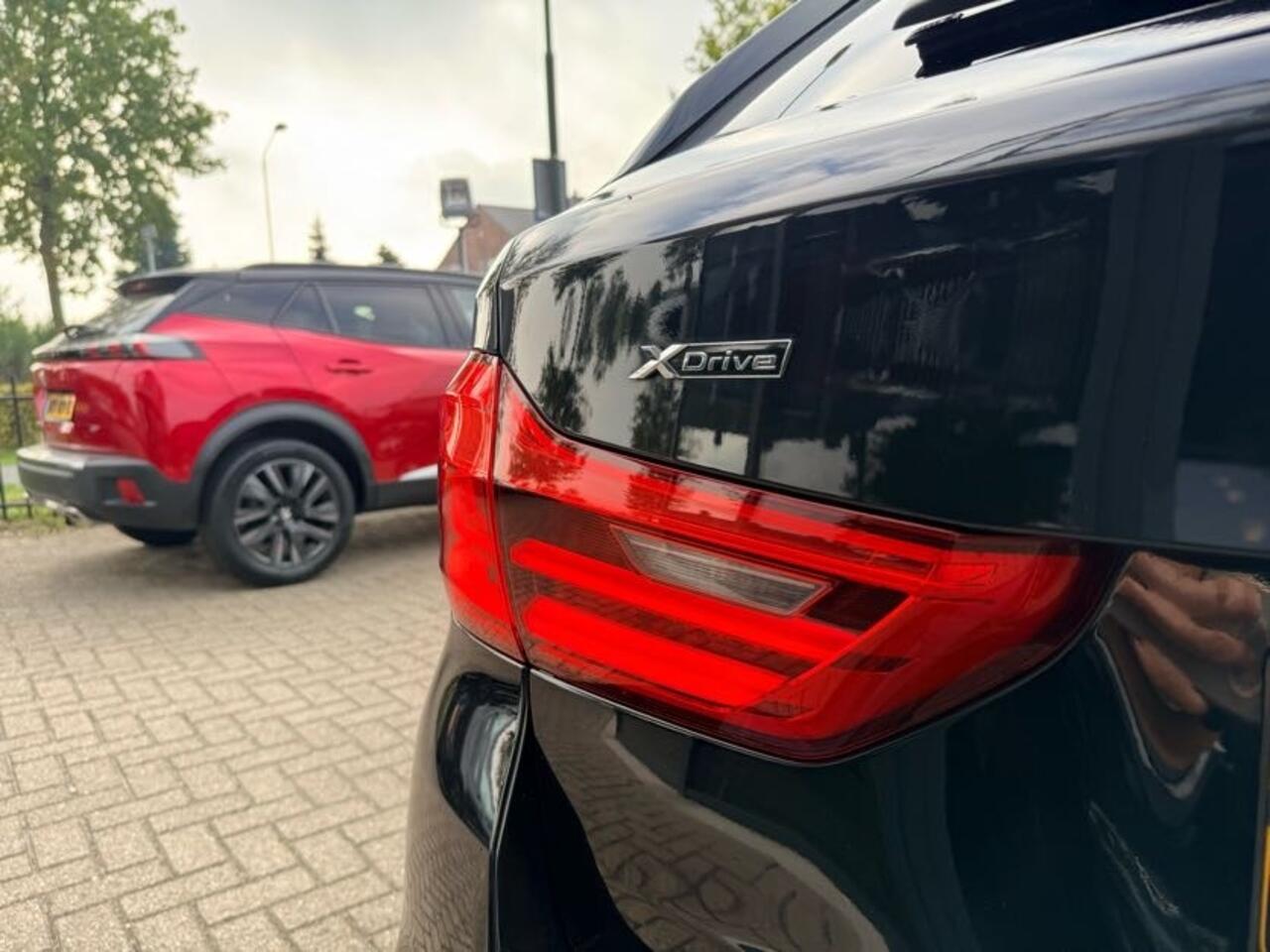 BMW 5-SERIE 540i xD High Exclusive Edition Full options!