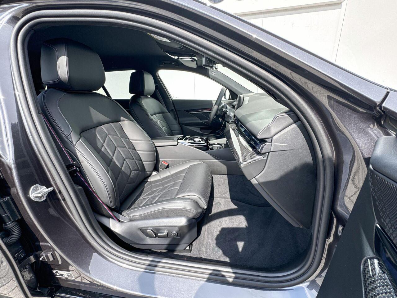 BMW 5-SERIE Touring 530e | M Sport Pro | Travelpack | Comfort Pack | Innovation Pack