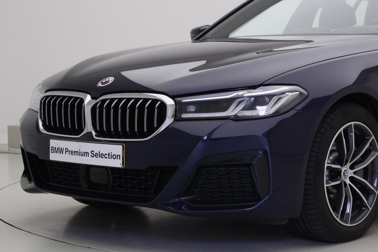 BMW 5-SERIE Touring 530e xDrive M-Sport | Head-Up | Laser | Comfort zetels | Driv. Ass. Pro