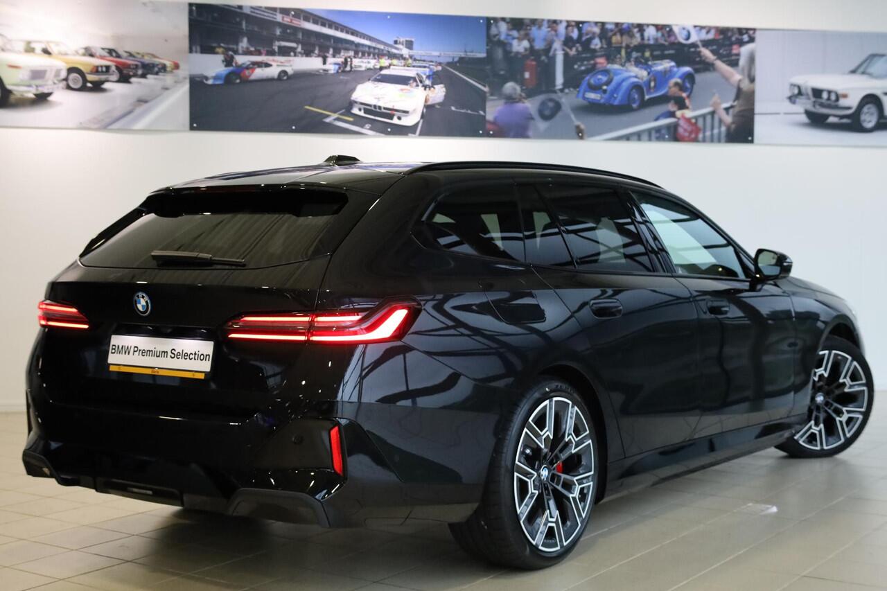 BMW 5-SERIE Touring 530e M Sportpakket Pro | Comfortstoelen | Bowers & Wilkins | Elektr. Trekhaak