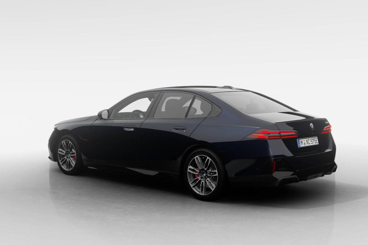 BMW 5-SERIE Sedan 530e M Sport Edition | M Sport Pro | Innovation Pack | Comfort Pack | Travel Pack