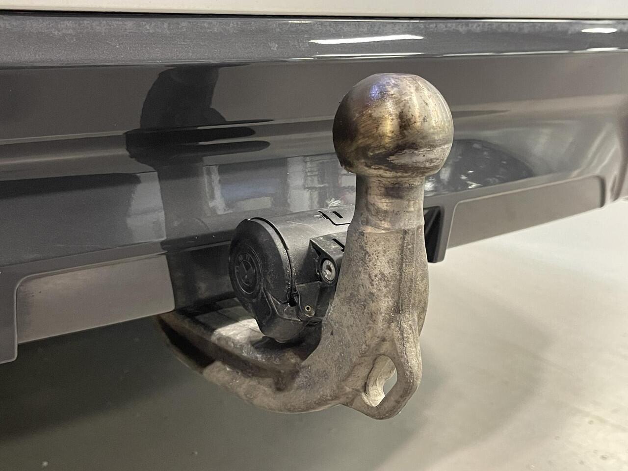 BMW 5-SERIE 530e Business Edition Plus M Sport 19"/Schuif-kanteldak/Trekhaak/Camera/Stoelverwarming + memory/PDC v+a/LED