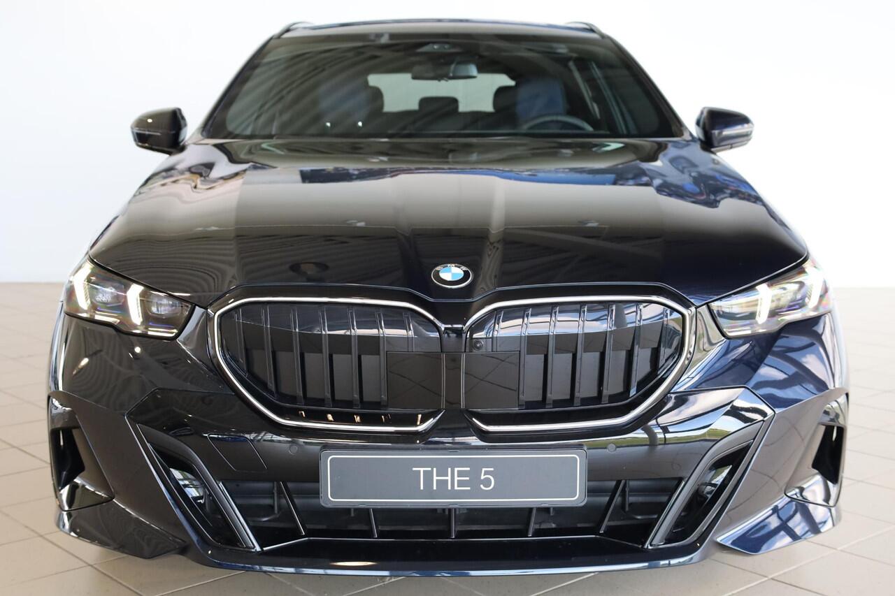 BMW 5-SERIE Touring 520i | M Sportpakket Pro | Equipment Pack Pro | Travel Pack