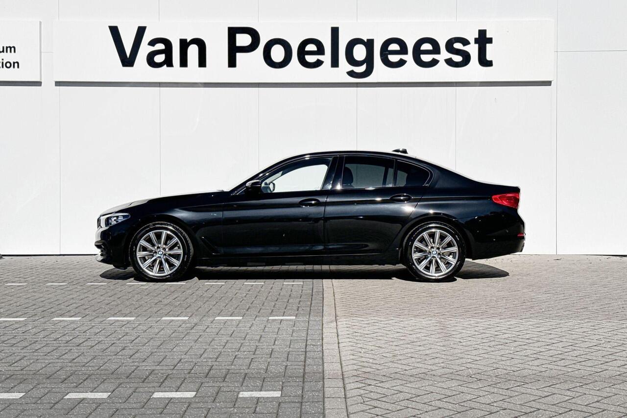 BMW 5-SERIE Sedan 520d xDrive High Executive | Selections