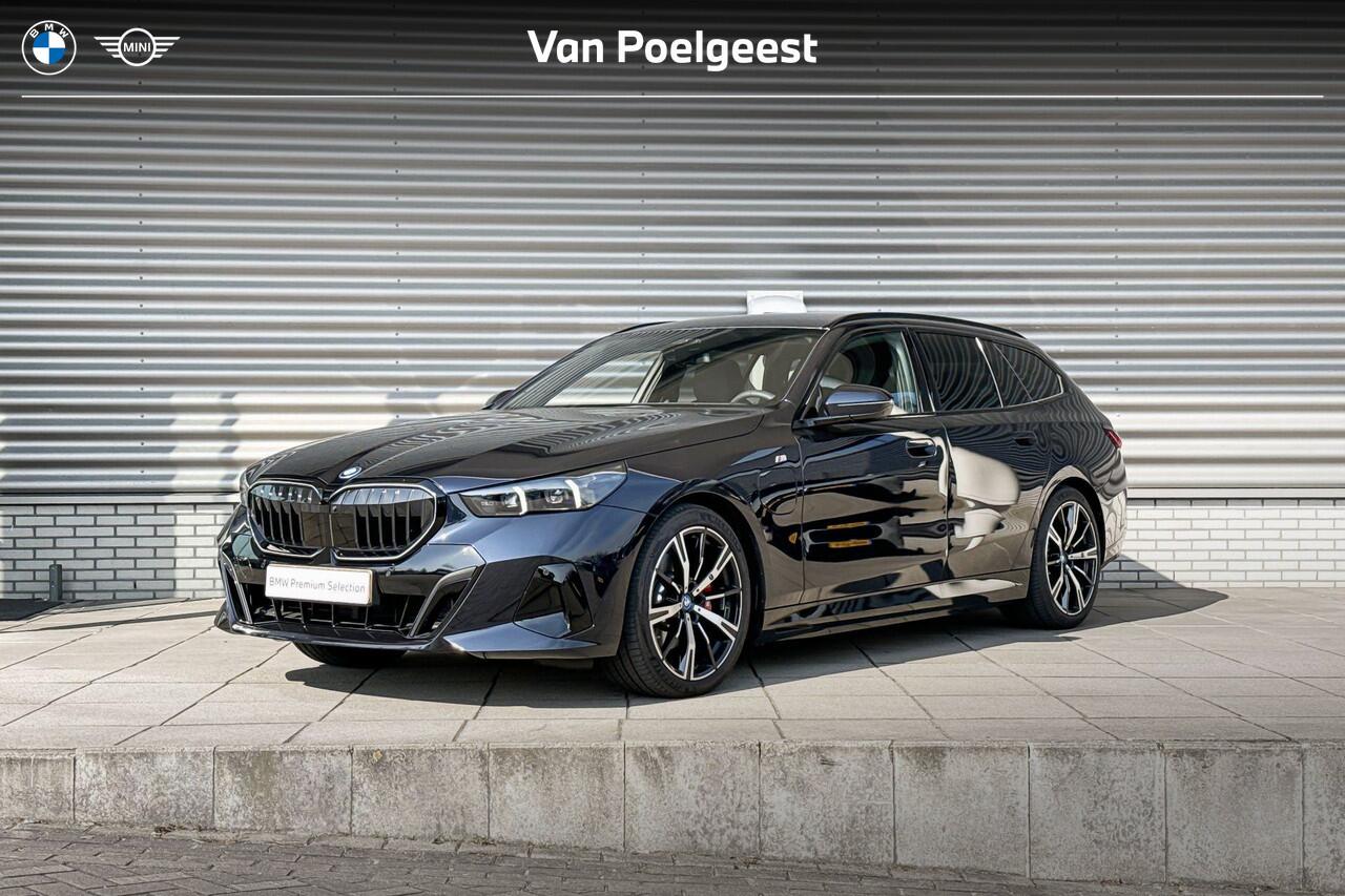 BMW 5-SERIE Touring 530e M Sportpakket Pro / Innovation Pack / Travel Pack / Comfort Pack